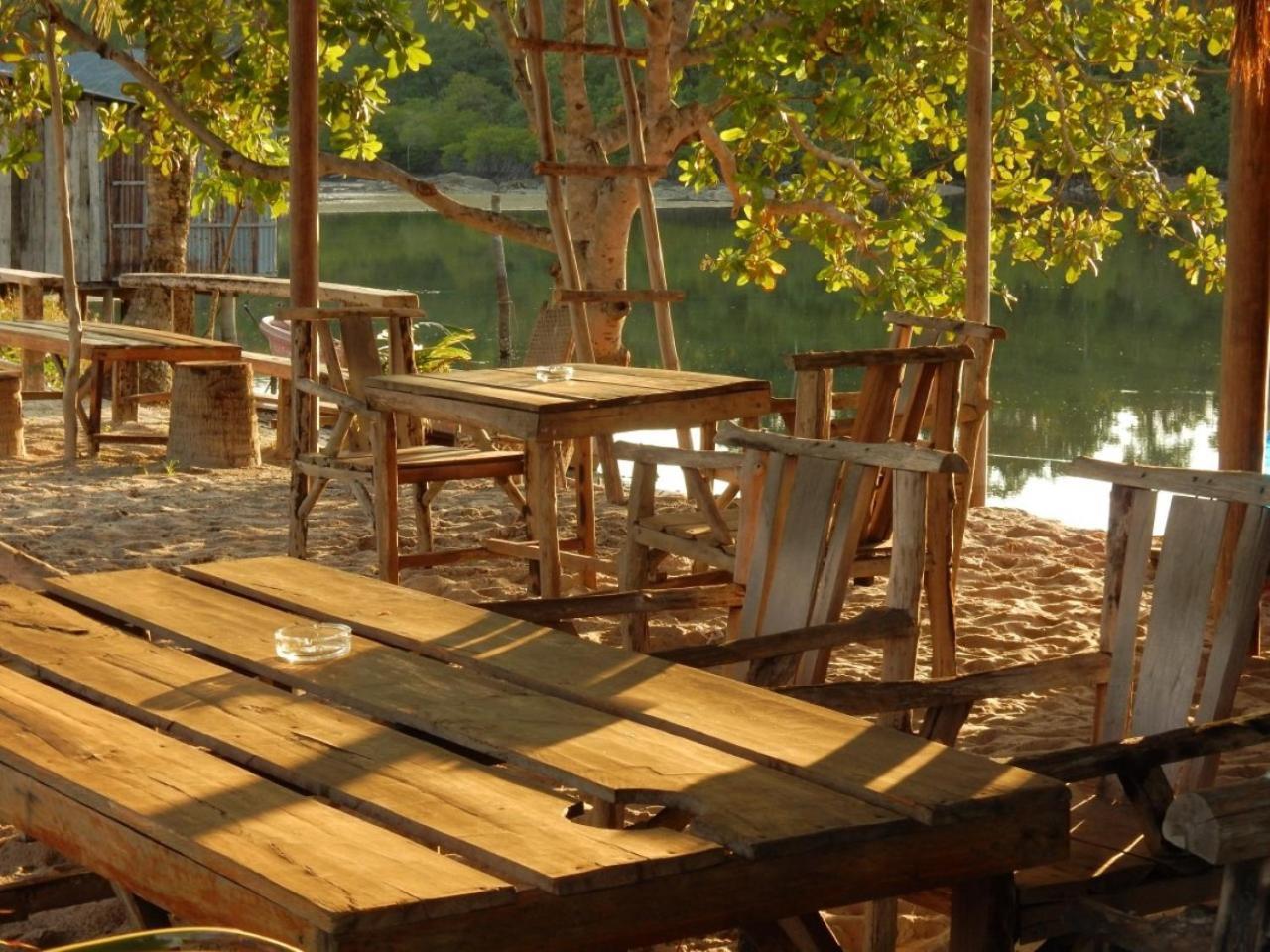 Sandbank Restaurant & Camping Koh Rong Kaoh Touch Eksteriør bilde