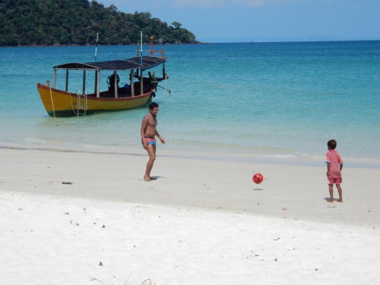 Sandbank Restaurant & Camping Koh Rong Kaoh Touch Eksteriør bilde