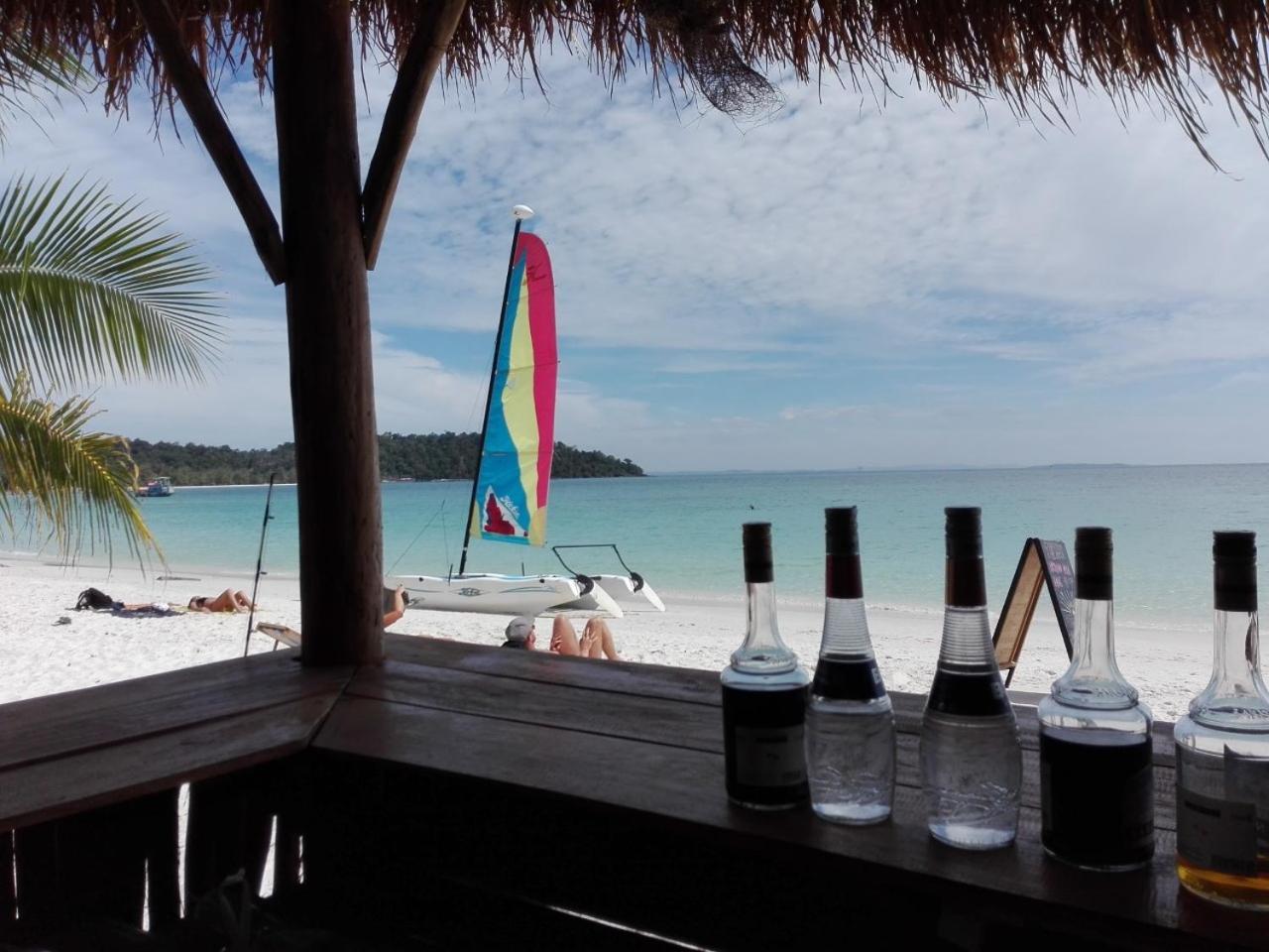 Sandbank Restaurant & Camping Koh Rong Kaoh Touch Eksteriør bilde