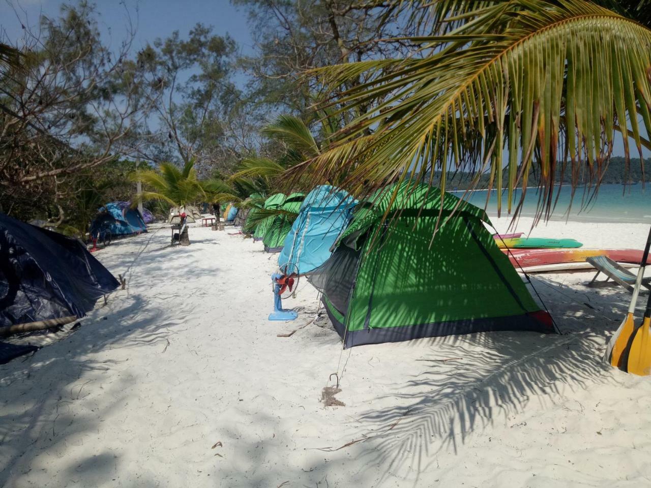 Sandbank Restaurant & Camping Koh Rong Kaoh Touch Eksteriør bilde